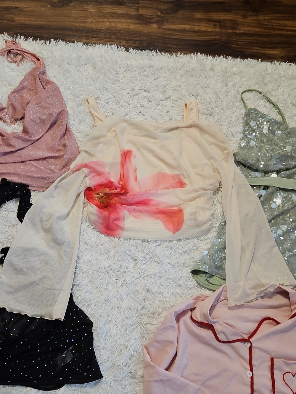 10 PIECE SHEIN CURVE QUEEN SEQUIN CLOTHING BUNDLE - Picture 7 of 16